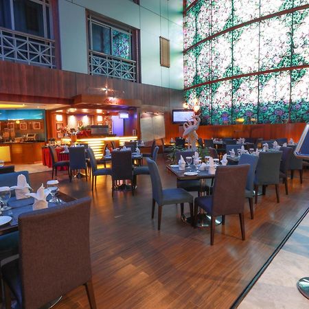 Fortune Grand Hotel Дубай Экстерьер фото