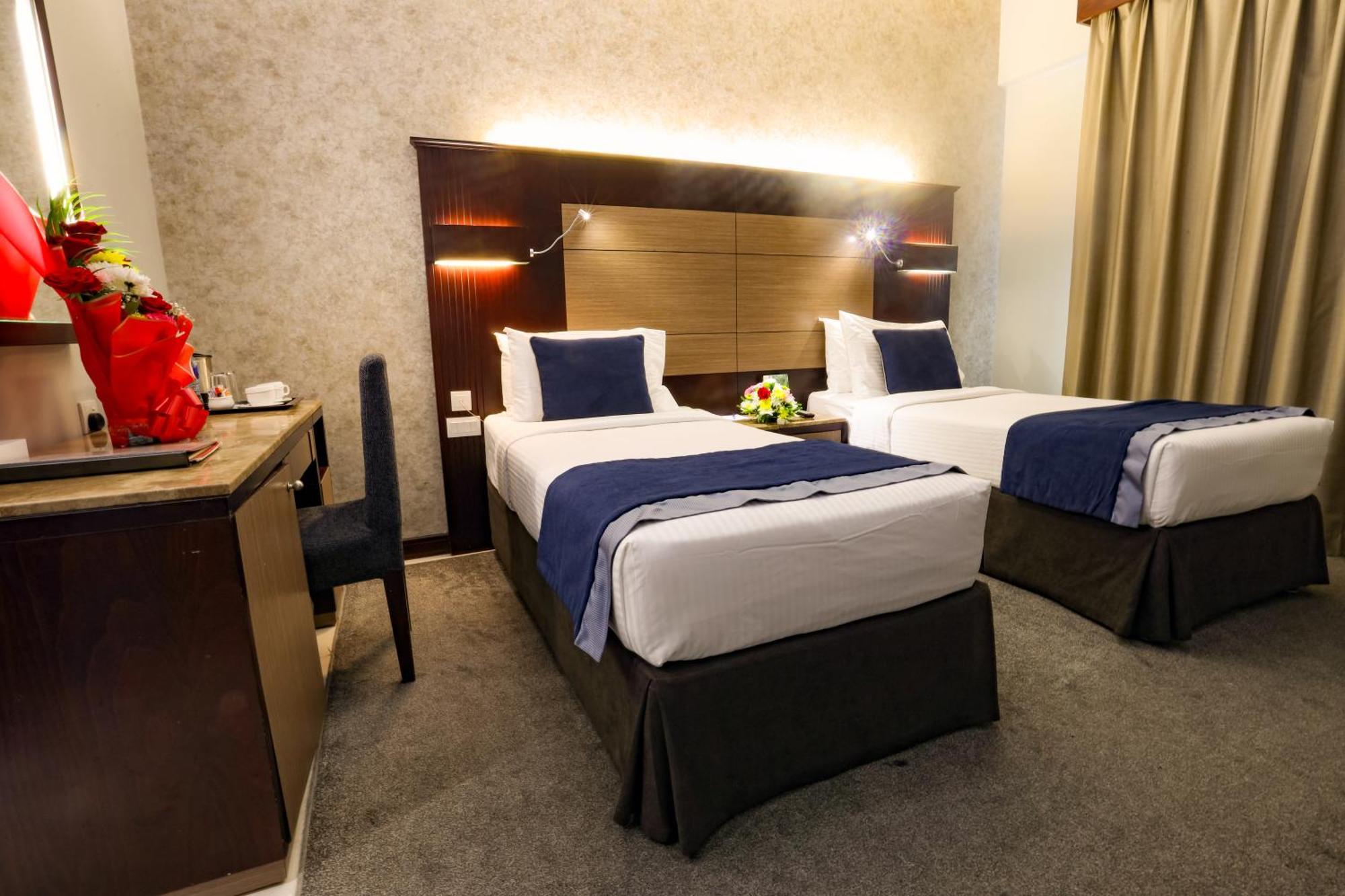 Fortune Grand Hotel Дубай Экстерьер фото