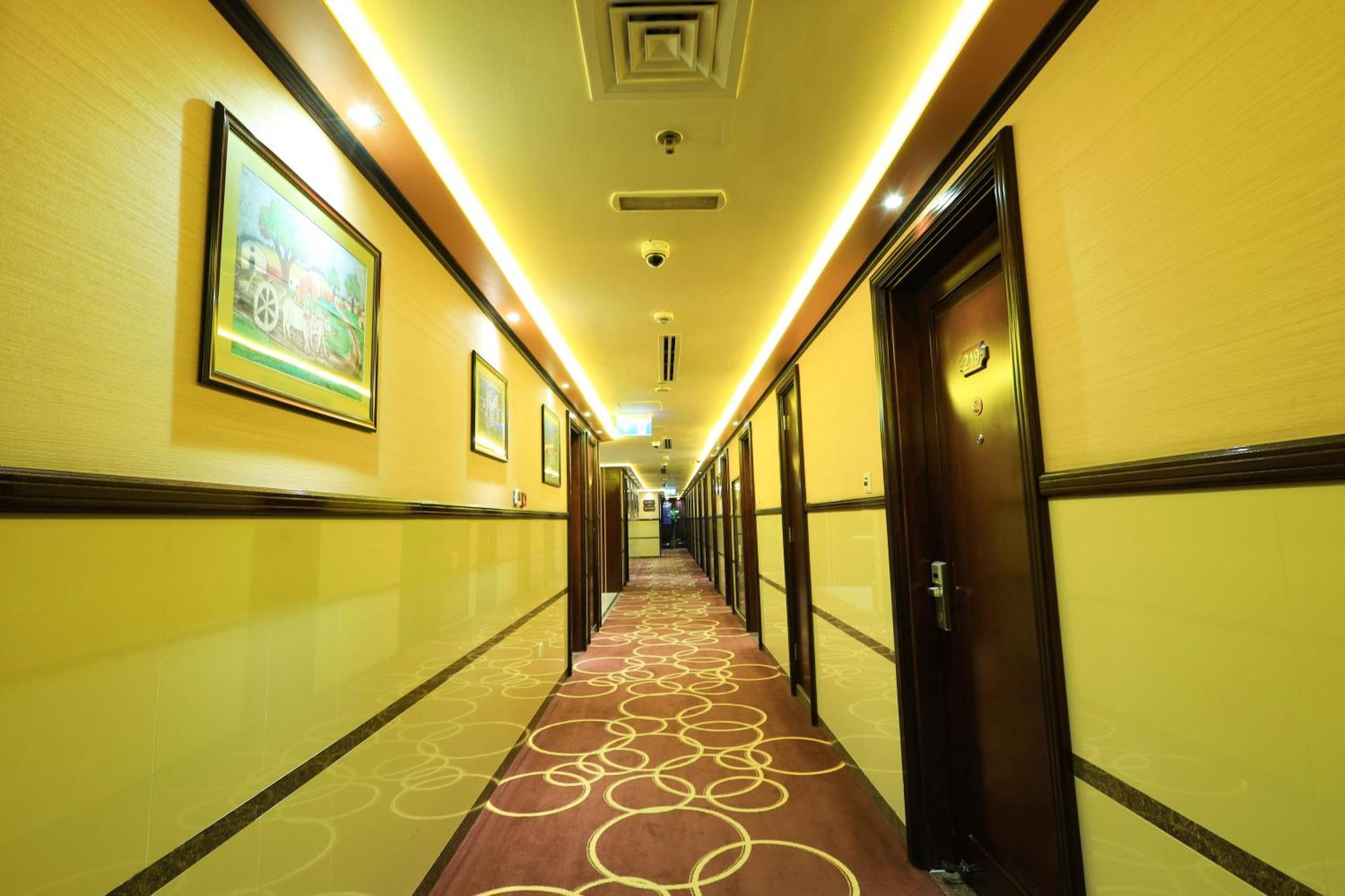 Fortune Grand Hotel Дубай Экстерьер фото