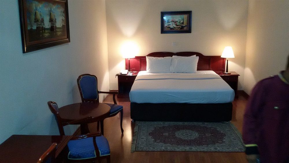 Fortune Grand Hotel Дубай Экстерьер фото
