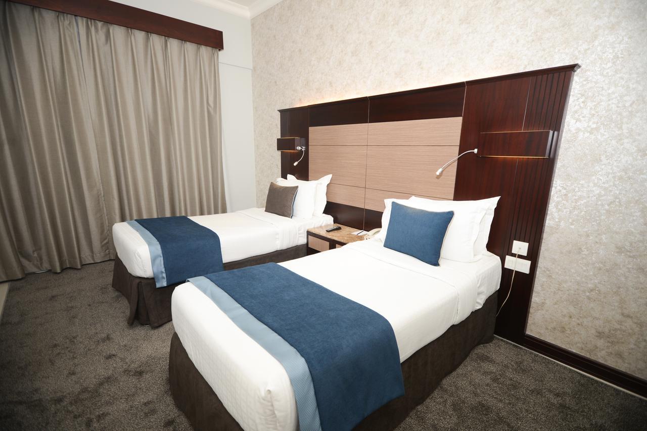 Fortune Grand Hotel Дубай Экстерьер фото